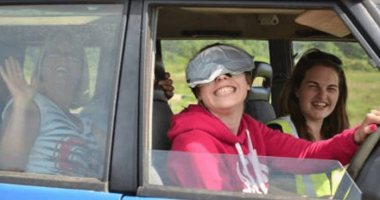 BlinddrivingHen_Visitcarlingford-min
