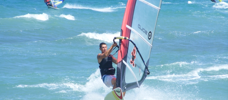 windsurfing